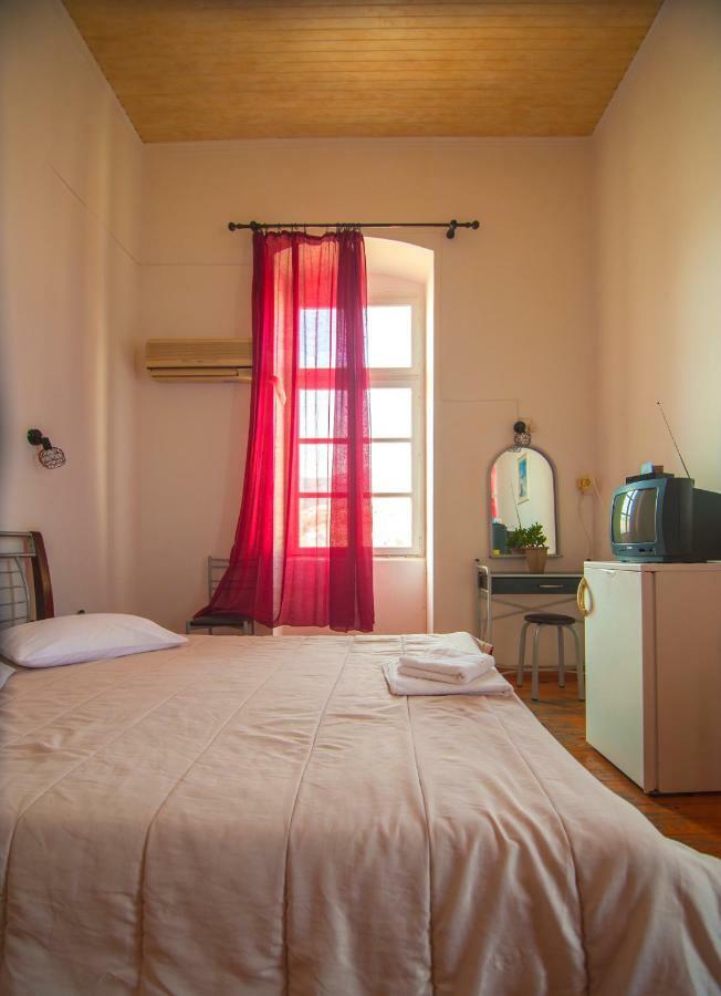 Kymata Hotel Ermoupoli Esterno foto